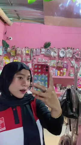 Jangan lupa mampir dan belanja ke sherstoree😍✨🥰🤍☺️ #fypviralシ #fyp #store #tokoaccesories #tokokosmetik #merintisusaha #wujudkanimpianmu #SmallBusiness 