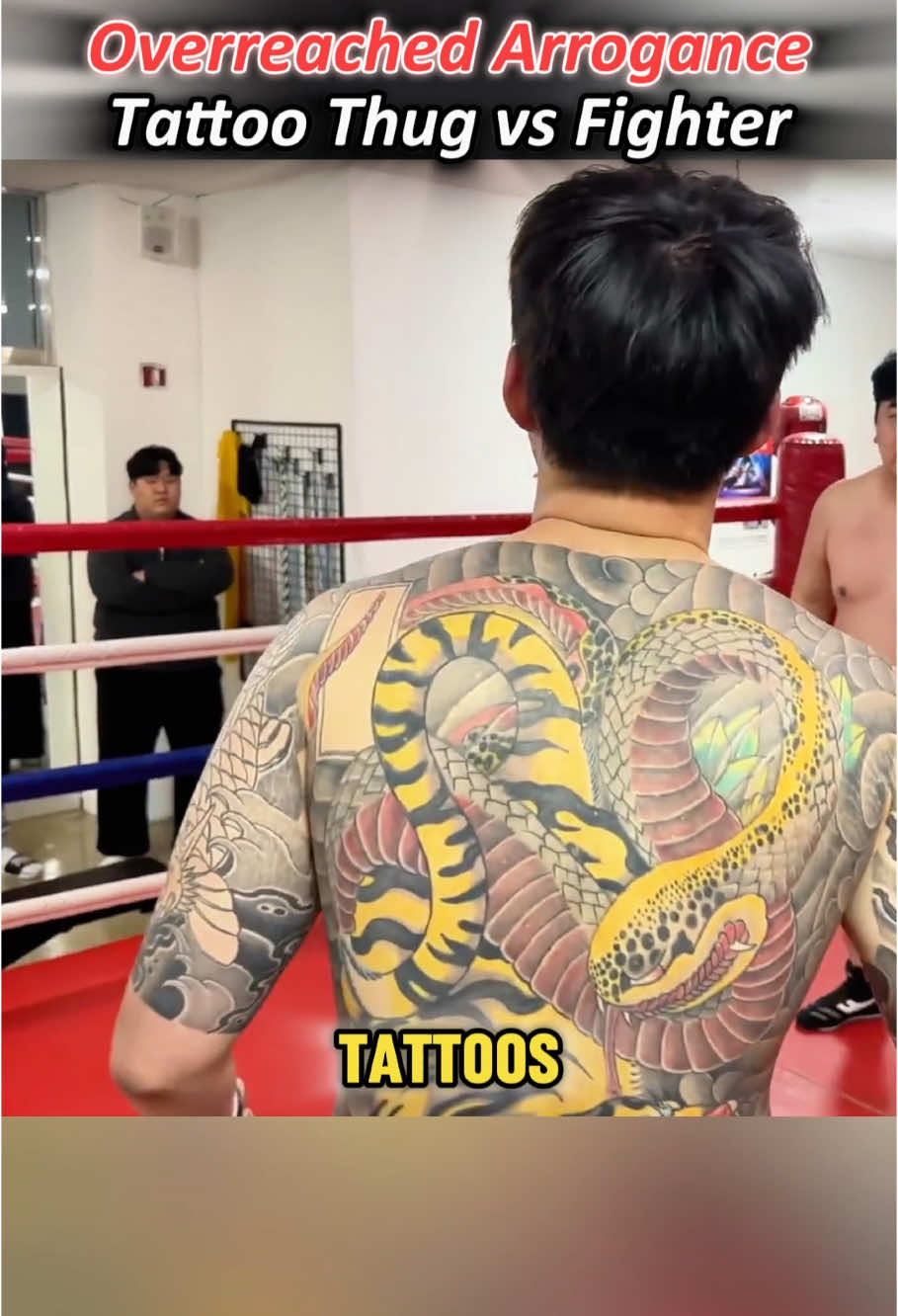 Street gang member vs professional boxer #boxing 
