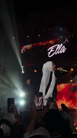 loveenyaaaa Ella 🫶🏻😭❤️ #hausboommusic2025 
