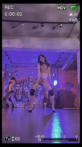 another take #heelsdance #heels   จำชื่อเพลงไม่ได้