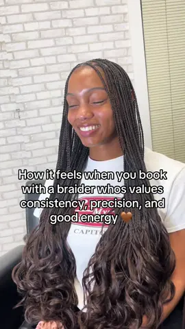Booking for November soon ladies 🤎 don’t miss out on your chance for good vibes and good braids 💫  #sacramentobraider #braids #fyp #hairtok #howitfeels 