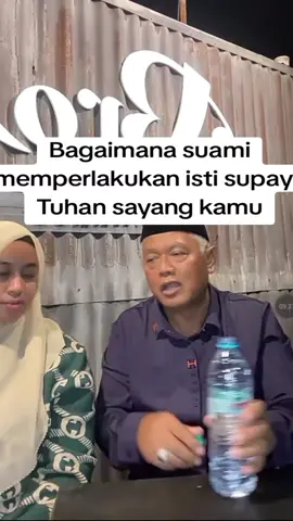 MIM & ROSE LIVE Ngaji : Bagaimana suami memperlakukan istri supaya Tuhan sayang kamu.  #yaimin #yaimim #mimdanrose #ngaji #sayangistri 