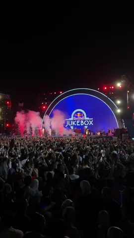 زلزااال ريد بُل چوك بوكس! #RedBullJukebox 