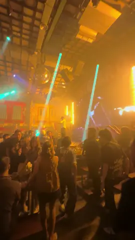 BBK Seru Bet 🥳🥳🥳🔥🔥🫰🔥 #jakartanightlife #dugem #party #bigbrotherkemang #jakarta 