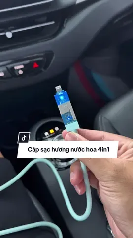 Cáp sạc hương nước hoa đa năng này coi bộ hay à nha #docongnghe #baovudayreview #chiendichnhasangtao #salegiuathangcuocduanhasangtao #capsac4in1 