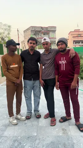 Soh smaj kr aksar fasla kya kra #tiktoktimmyvideoviral @Malik Rehan Awan😎✌🏻 @Ajar 
