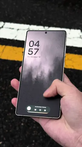 My favorite setup so far on the S25 Ultra 😮‍💨  Drop “YES” if you want it. #s25ultra #androidsetup #homescreen #wallpapers #androidcustomization 
