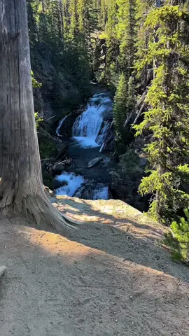 Double Falls, Willamette National Forest, Oregon Tumalo Creek, Tumalo Falls Trailhead #Hiking #pacificnorthwest #waterfalls   #CapCut 