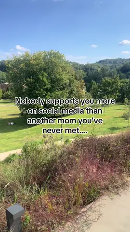Love this mom community #momtok #momsupportingmoms #MomsofTikTok #support 