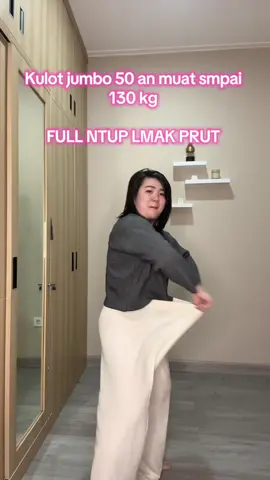 Loose pants kulot jumbo dari zayyenna sih endulita pol,muat smpai 130 kg yah #zayyenna #celanajumbo #huttni80 #monas #kulotjumbo 
