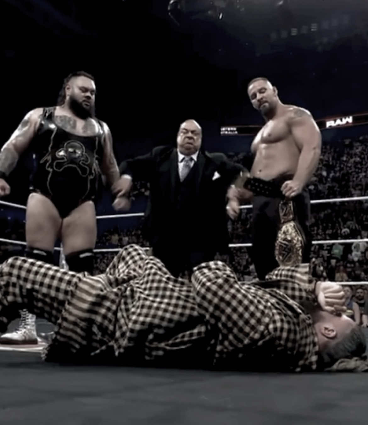 انقلاب الفجن على سيث.!!#تيم_راسلينق #romanreigns #WWE #تيم_ocw #wrestling 