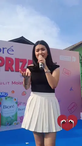 hari ini echa promo lagu berkaca kaca di acara skulprize prambors sma nurul farah jakarta utara ⭐️⭐️⭐️ ⭐️ #vanessazee