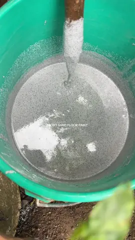 Pwd kahit sa rough na sahig #epoxy #epoxypaint #floorpaint #epoxyfloorpaint #sandfloorpaint 