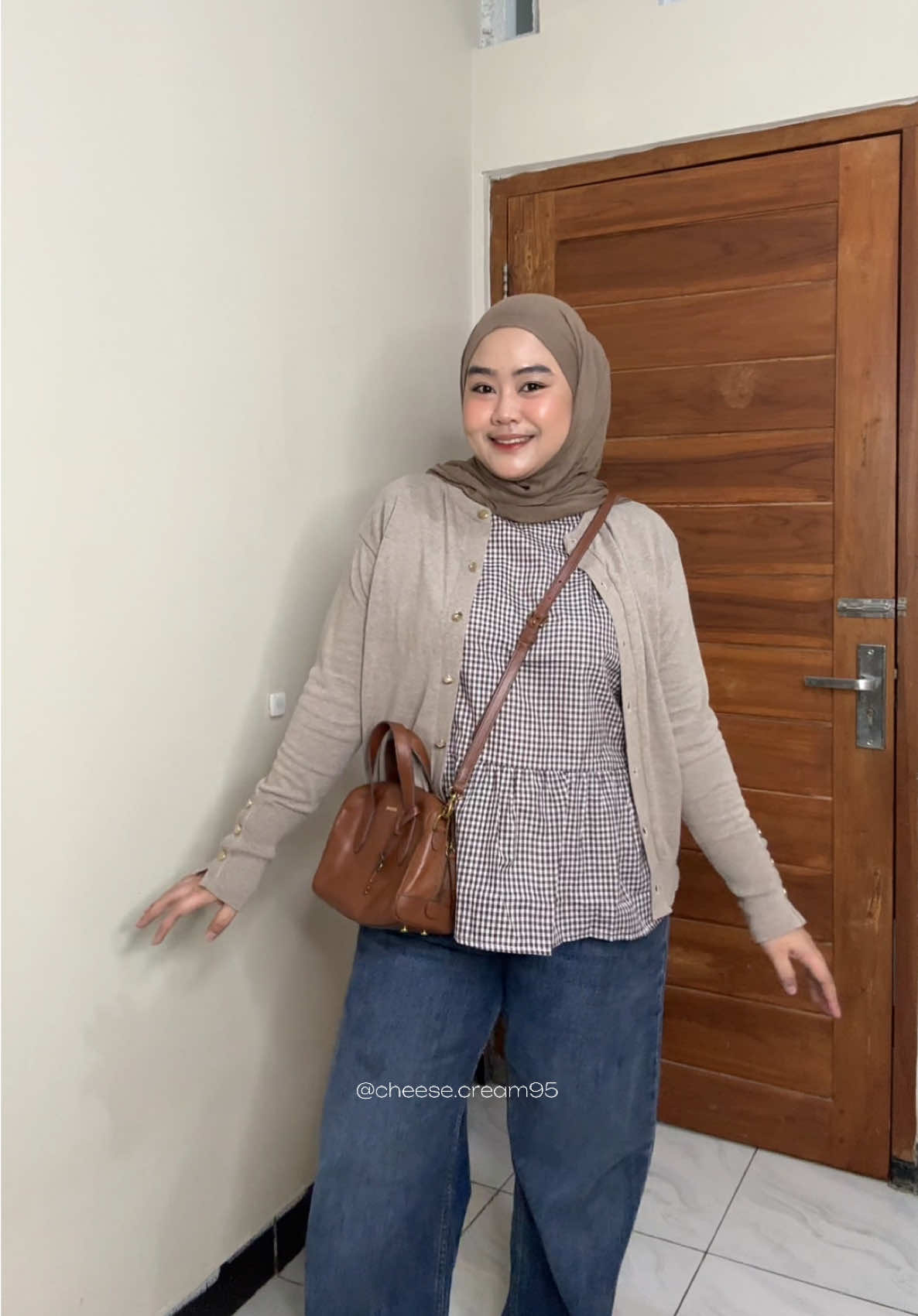Spill disini 👉🏼 @ig @erselitars ✿ 