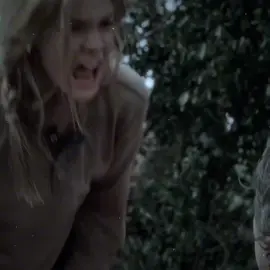 lowkey terrible but I have to post 🤣🤣 || scp: @mysticfallskru (fallspacks) || #lizziesamuels #thewalkingdead #twd 