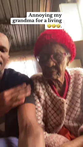 😂😂😂😂. #fyp #fyppppppppppppppppppppppp #satiktok🇿🇦 #tiktok #pranks