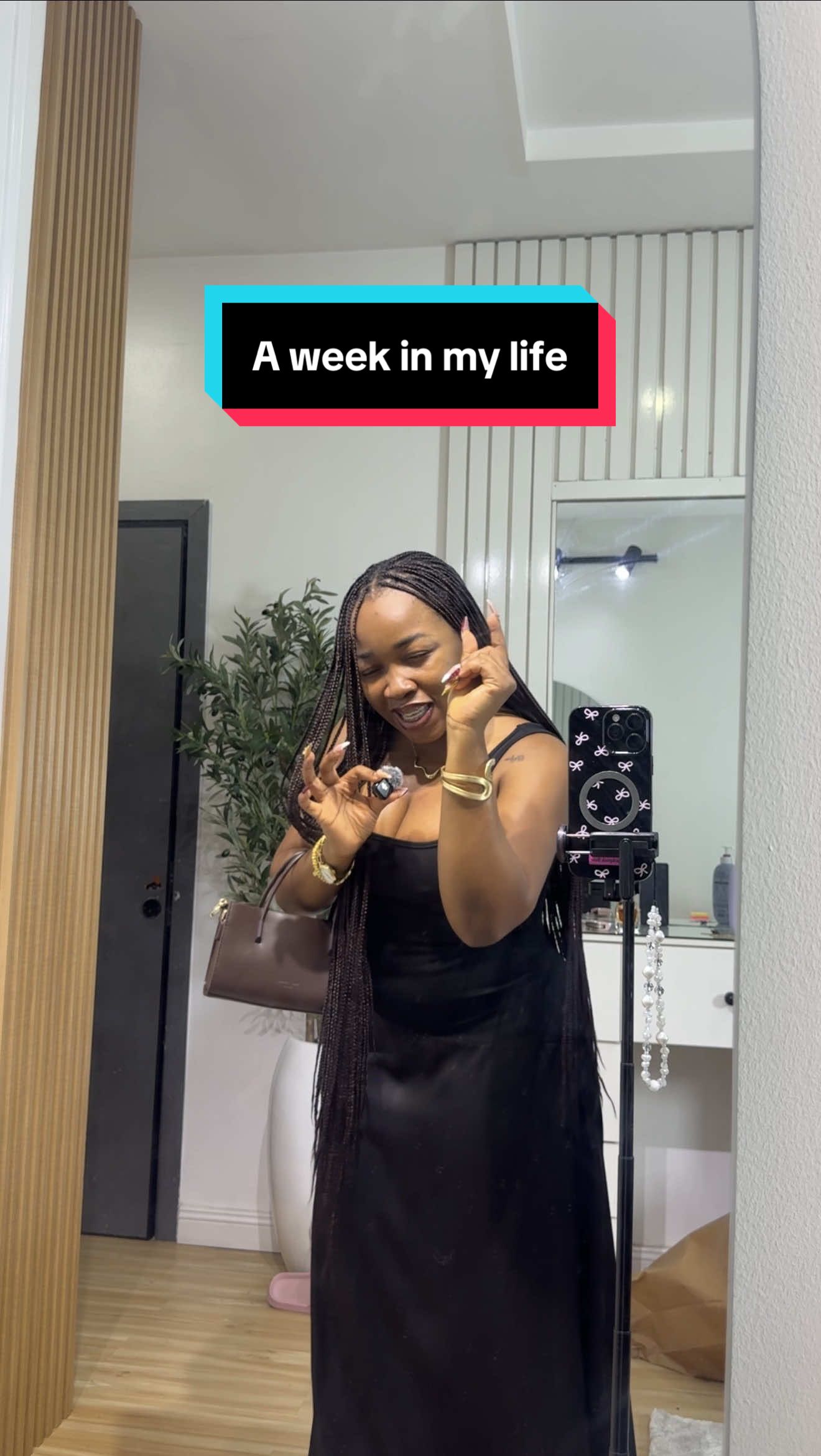 Can you believe I vlogged everyday last week??? I am replacing Monday vlogs with this weekly recaps , let me know what you think. #weekinmylife #weeklyvlog #spendtheweekendwithme #contentcreator #victoiremahounou 