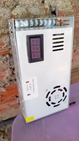 fonte chaveada testado e aprovada toca modos de 2000 2500 800 RMS 2.000 RMS 1800