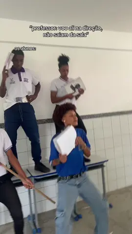 dentro sendo pior do que foraKKKKK (conteúdo para o video, n costumamos fazer isso) #memestiktok #terceirao #fyyp #comedia #bahia 