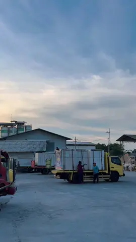 @RS24  #bismillahfypシ゚ pulang🤲 #fypシ゚  #trukbimapunyacerita  #storisad🥀 