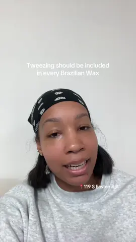 My clients appreciate how detailed I am! It’s important to stretch the skin to make sure you see all those tiny hairs.  #brazilianwax #waxspecialist #brazilianwaxspecialist #waxing #phillywaxer 