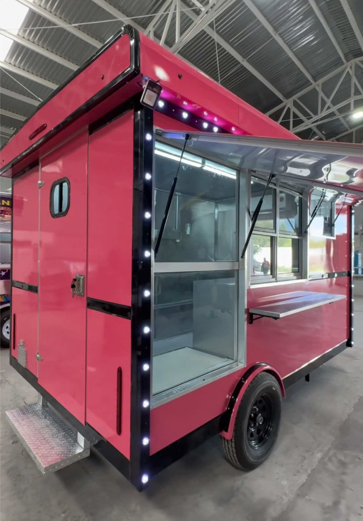 Fabricación de Food Trucks 🚚✅  #latino #estadosunidos🇺🇸 #foodtruck #foodtrailer #fyp 