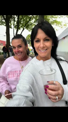 Sister time is saving my soul! Nothing like having a sister during hard times! #horrorsisters #lostwithouther #lovehersomuch #thankyouforbeingmystrength #fypage 