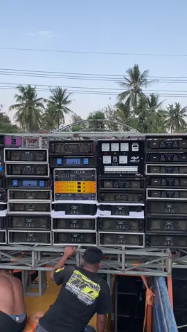 Dapur pacuu🔊#ceksoundhoreg #soundsystem #gampingangank #rjjunioraudiotrenggalek #fypage 