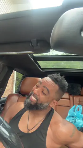 You feel that 😂😂😂 man get yall some of this pre workout #lit #gnc #preworkout 