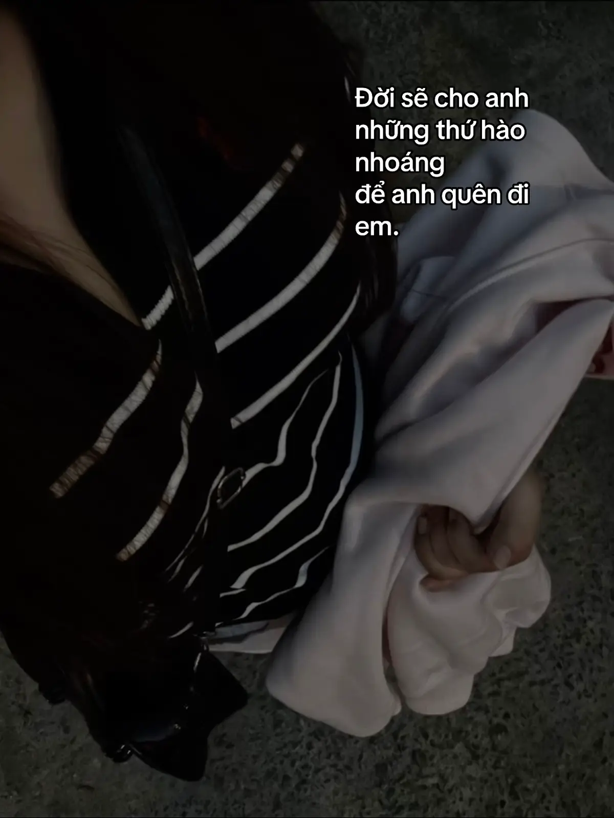 đời sẽ cho anh những thứ hào nhoáng..