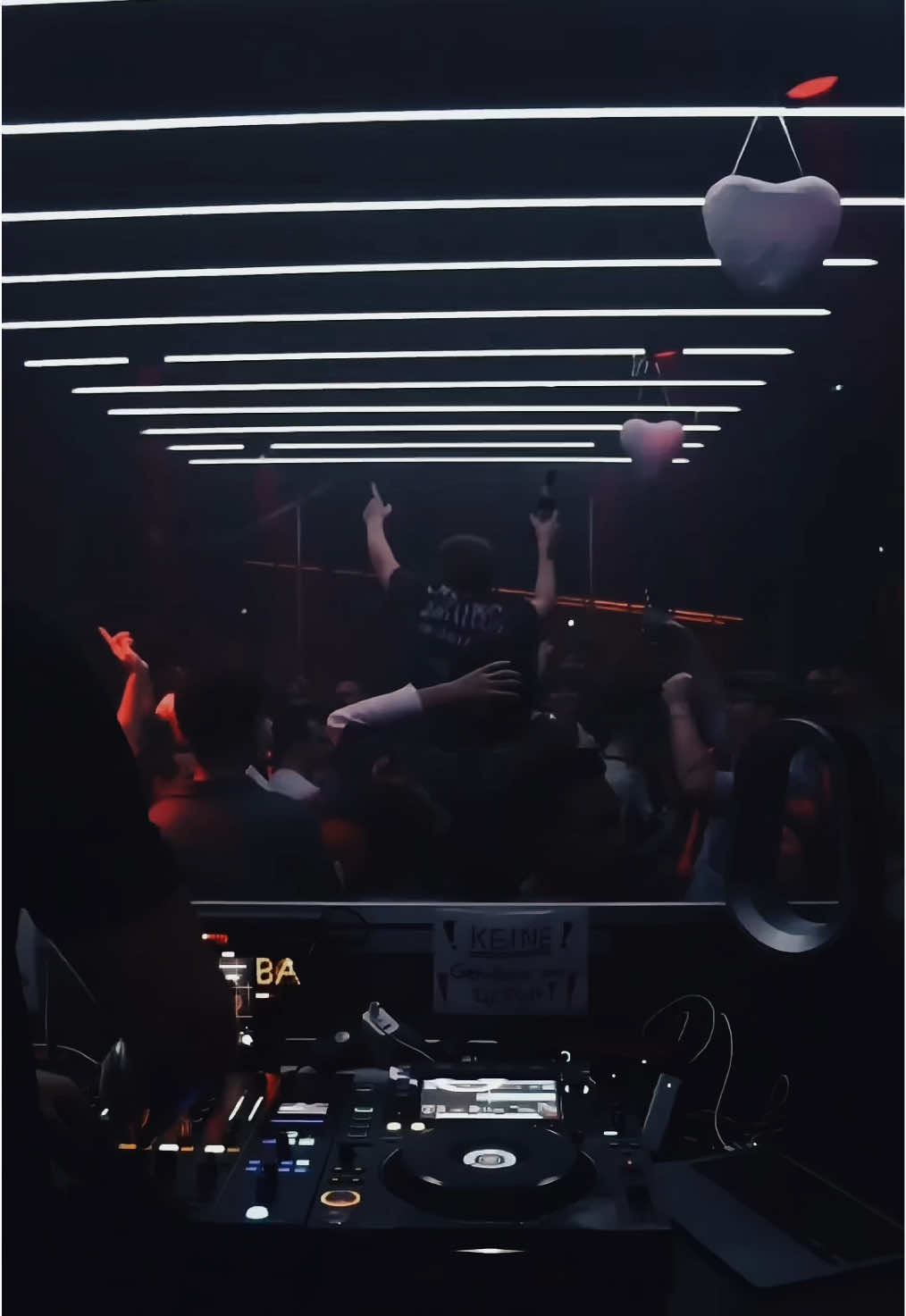 War das die geilste Erstiparty des Landes?@100Hz.Club  @Medimeisterschaften Augsburg #medizin #trumpet #dj #drumnbass #club 