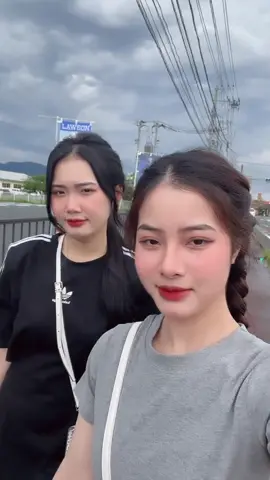 Hỏng có thân mà sáp sáp lại hoài luôn á 🙄😪🫣#TikTokAwardsVN #xuhuongtiktok #duhocsinhnhatban 