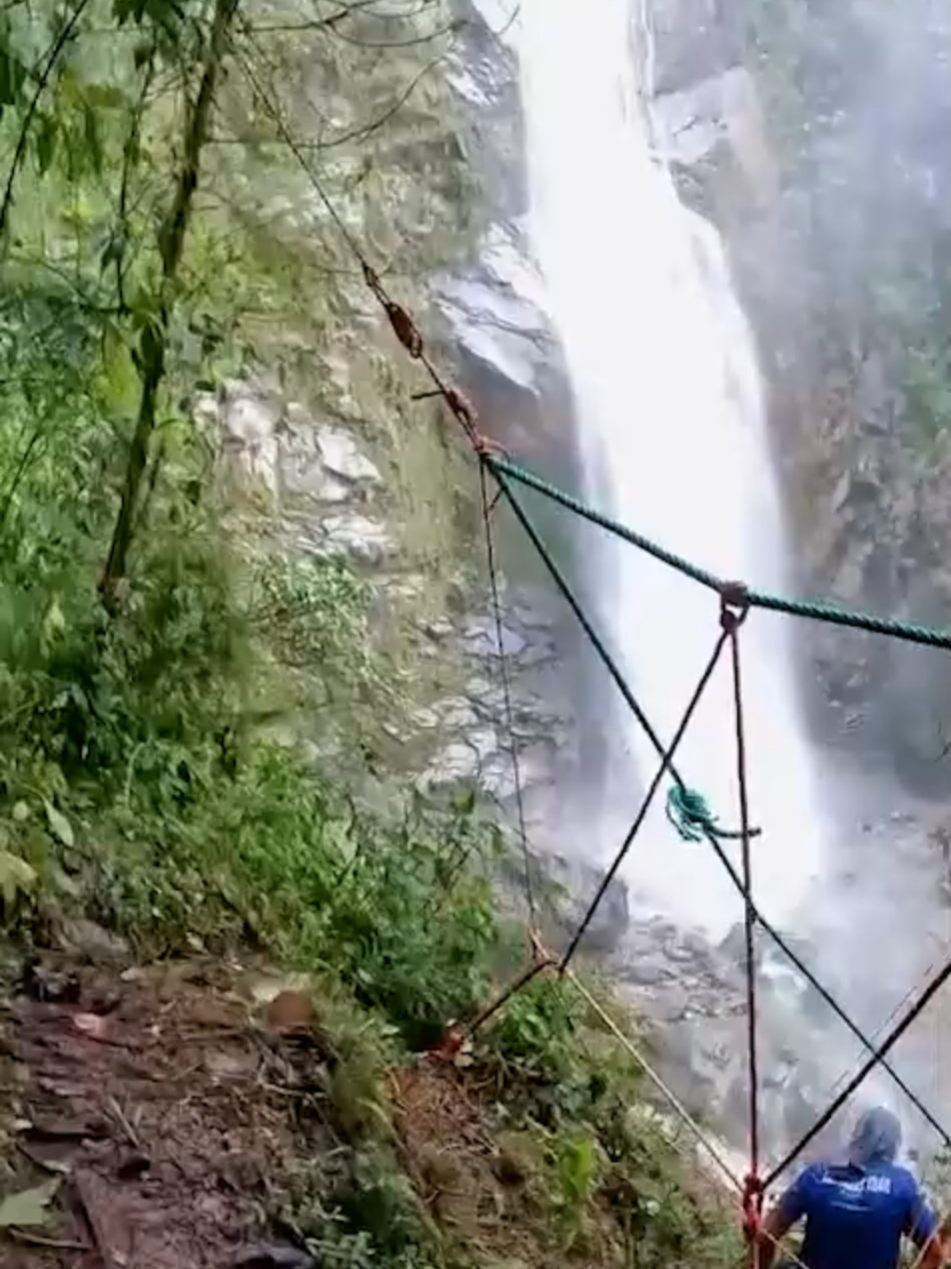[DEPORTES] INTERESANTE: #MoronaSantiago, se desarrolló con éxito una nueva edición del Trail de las Cascadas, evento que forma parte de la serie de carreras Rainforest. El cantón #Gualaquiza fue el epicentro del deporte de aventura. #JunglaDeportiva 🏆 #Ecuador