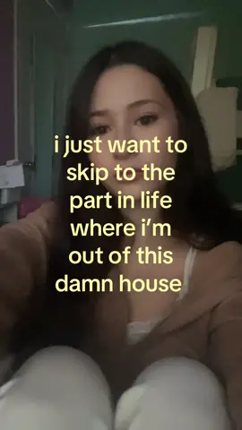 pls #iwanttorunaway #ihatethishouse #relatable #amelialoveskdramas #fortou 