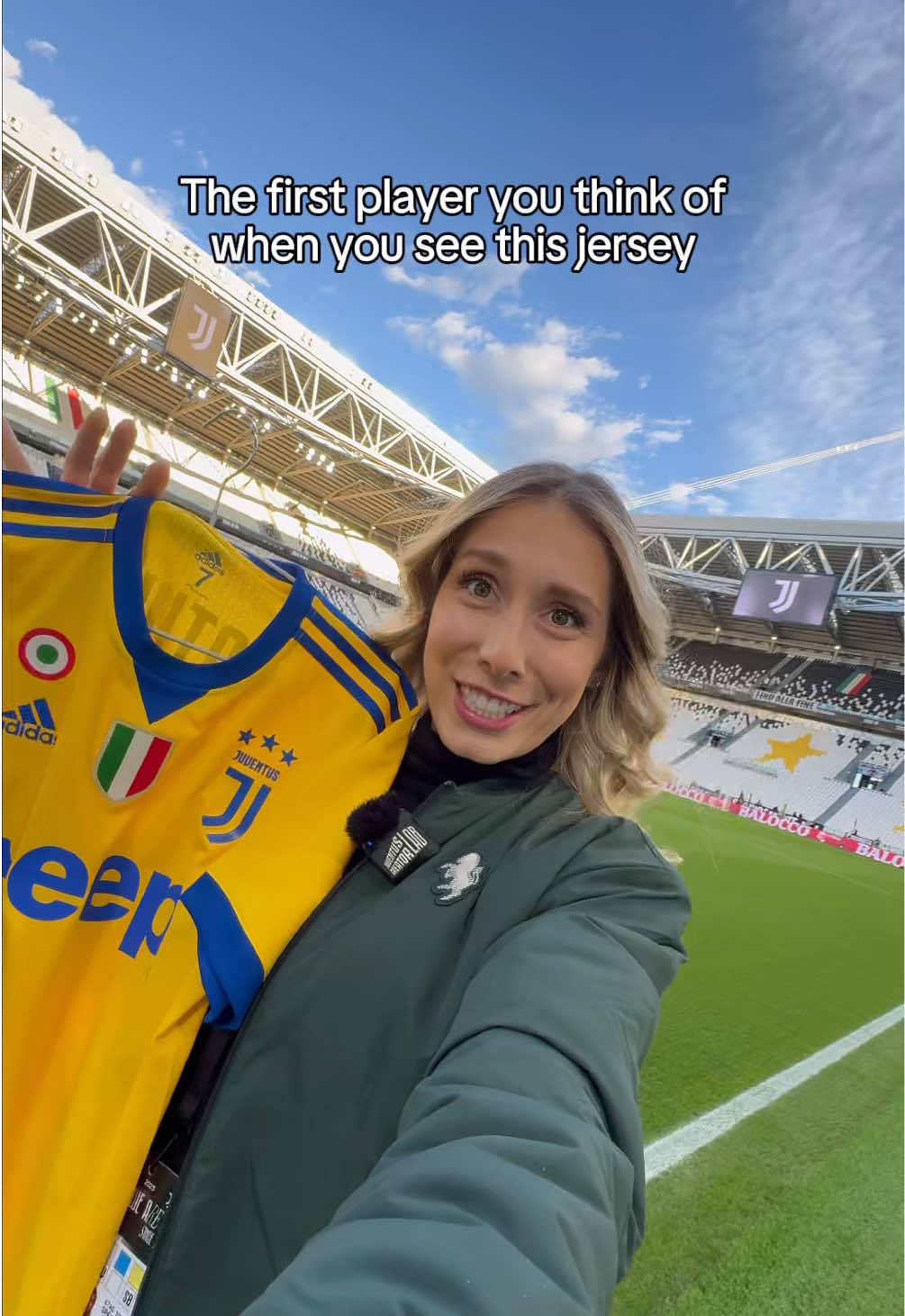 What’s your choice?  👉🏻@adidas #jersey #juventus #player 