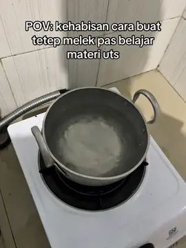 Gimana gais caranya?☝🏼😔 #uts #study #begadang #kopi  #belajar 