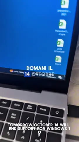 Windows 11 è compatibile con il tuo pc?  Scopriamolo in pochi minuti  #recuperodati #windows  Recupero Dati Smartphone non funzionante  Ricorda…se sono importanti ci chiami ☎️ 800.235.618 Www.centrorecuperodatiroma.it Info@centrorecuperodatiroma.it