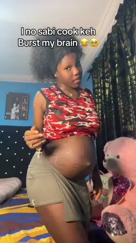 I no Sabi cook keh?😂 check am Na double I cook.🙏👩‍🍼 #pregnancyjourney #firsttimemom #twins #blowthisup 