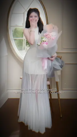 Đầm dự tiệc cổ yếm dáng dài #TikTokFashion #Viral #vayxinh #vaydutiec #fypシ 