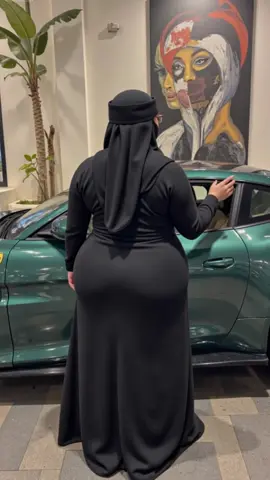 المقعد الجانبي فارغ، ينتظر شخصًا مميزًا #cars_ksa #فتاة_محجبة_في_السيارة #arabgirl #hijabgirl #luxurycars #fashion #arabic #اكسبلور