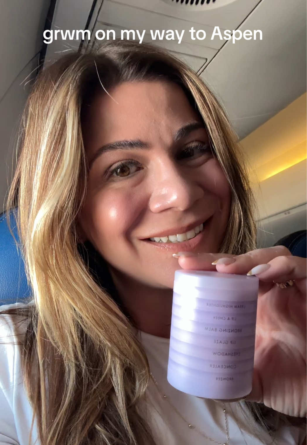 In-flight glam activated 💁‍♀️✈️ I never travel without my @subtlbeauty stack 💜everything you need for a full face, compact enough for your carry-on! Link to shop below 👇  #grwm #travel #makeup #subtlbeauty #onthego