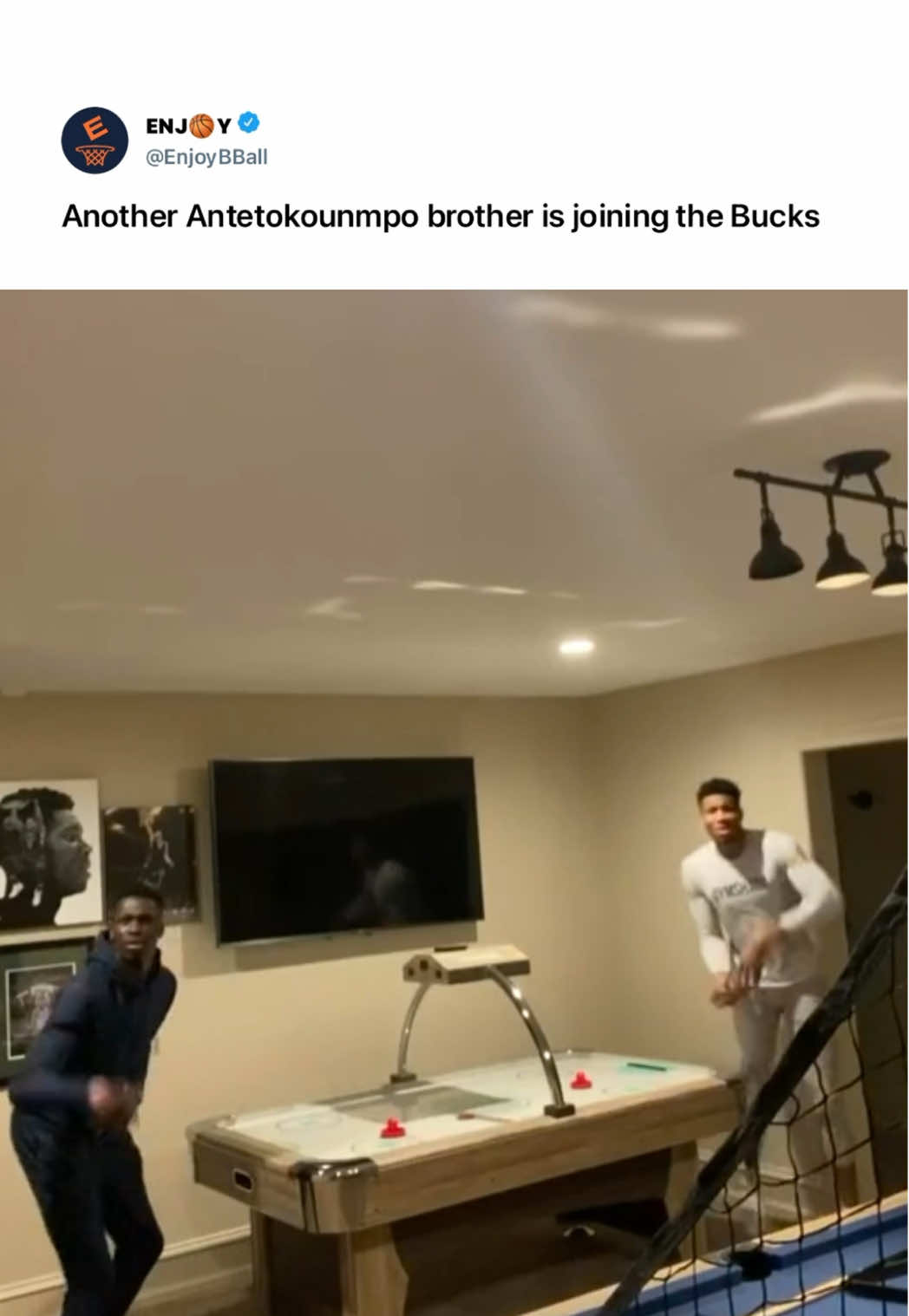 Alex has entered the chat🙌🔥 (Via@Alex Antetokounmpo ) #NBA #basketball #bucks #giannisantetokounmpo 