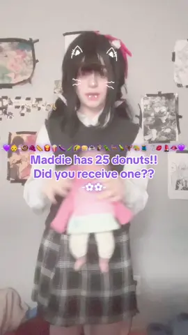 #MADDIE - happy nameday MAGGIE!! 💛💛💛💛 // TAGS - -💜👶—🍩🍇🌭🍟🍿🍆🫛🌮🥞☕️🦉🦖🦌🦜🫎🎨🧵🪡💋💄🫦💜- : #maddie #maddiecola #maddiecosplay #dolls #dollsinband #dollsinbandcosplay #dollscosplay #fyp #blowup #viral 