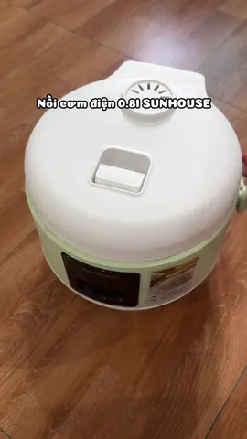 Nồi 0.8l Sunhouse nhỏ xinh, mí bạn sv rất nên mua nha, vì nấu cơm ngon lại tiết kiệm điện🍃☀️🛒#noicomdien #noicomdienmini #noicom08l #sunhouse  