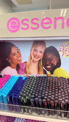 couldn’t believe my eyes when i saw ittt😆been waiting for essence to come to primark #primark #essence #primarkbeauty #cosmetics #fyp 
