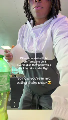 Thanks @delta and @SHAKE SHACK you’ve made my day 🥰 why not 🤷🏾‍♀️ #travel #viral #fyp #funny #deltaairlines 
