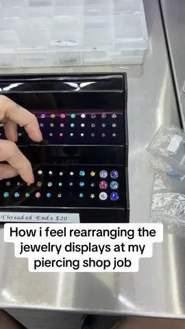 Get pierced by me guys #piercer 