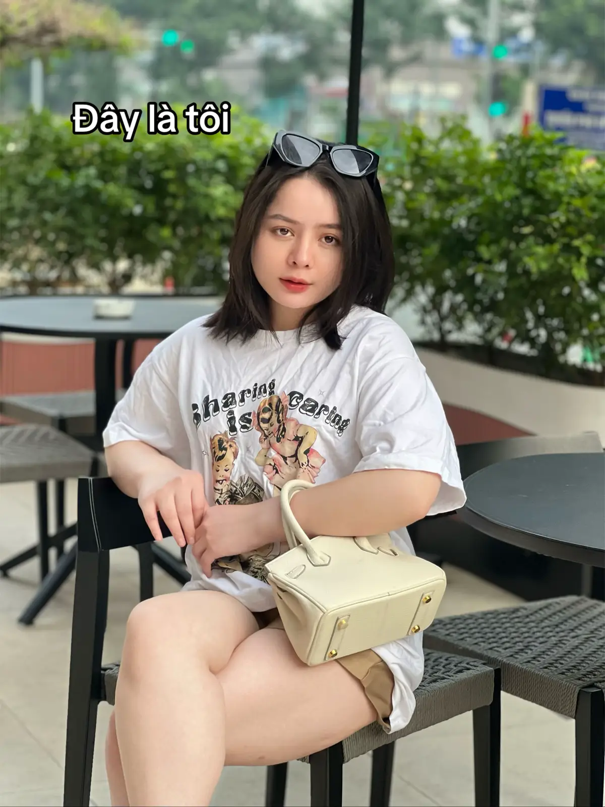 Cùng đi Stabucks mà nó lạ lắm :)))