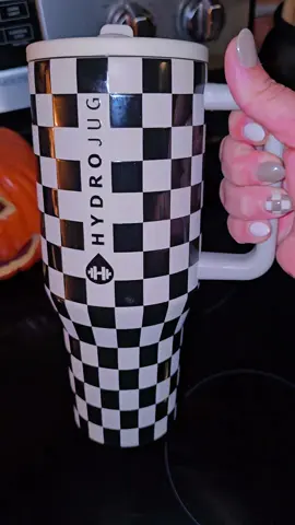 #hydrojugtumbler #sponsored #girlbuy #hydrojug #leakproofcup 