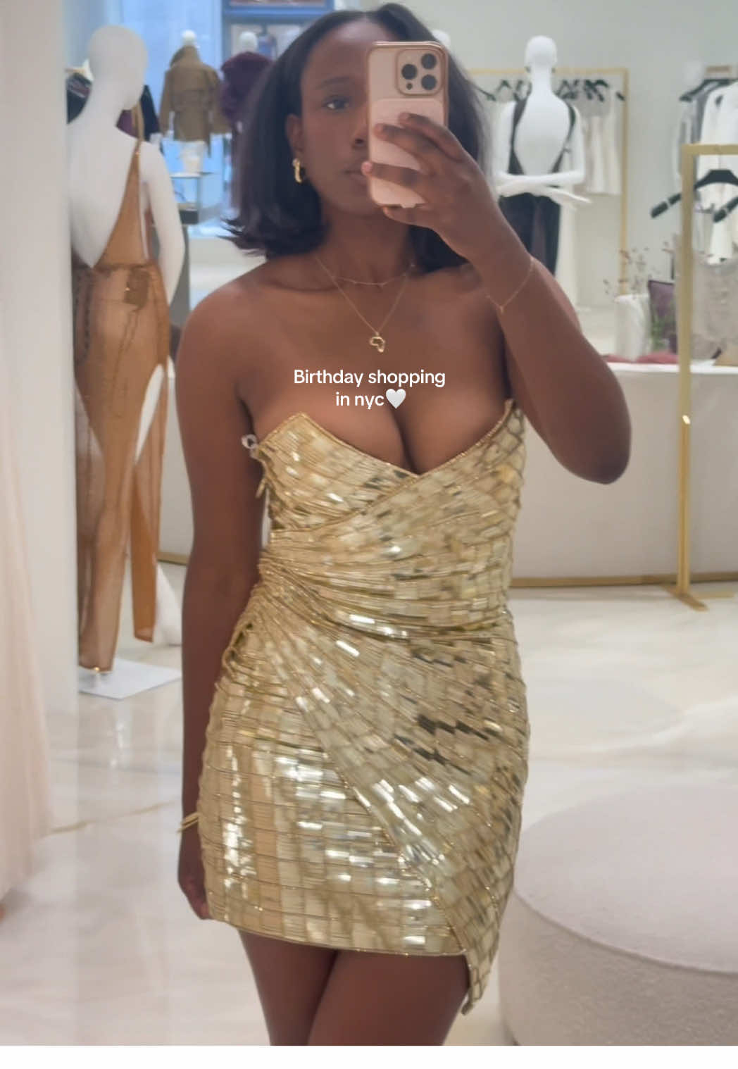 Let me know what you think! Birthday dress shopping at @Retrofête and @Miss Circle🤍 #birthdaydresses #chic #fashiontok #fashiontiktok #shoppinghaul 